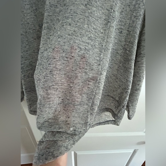 BCBG lightweight sweater - Picture 5 of 5